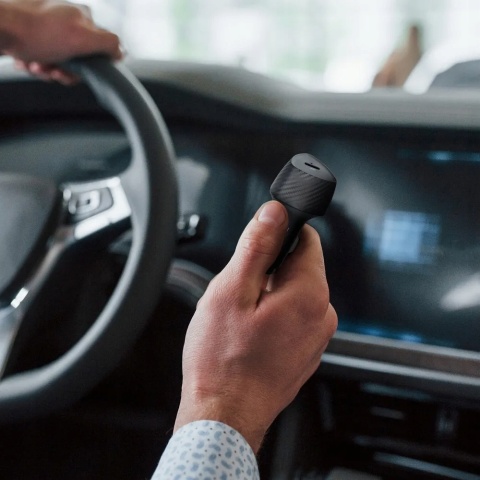 Ładowarka samochodowa Forcell F-Energy Carbon USB C QC3.0 PD 3A 20W + kabel USB C do Lightning CC50-1C czarna