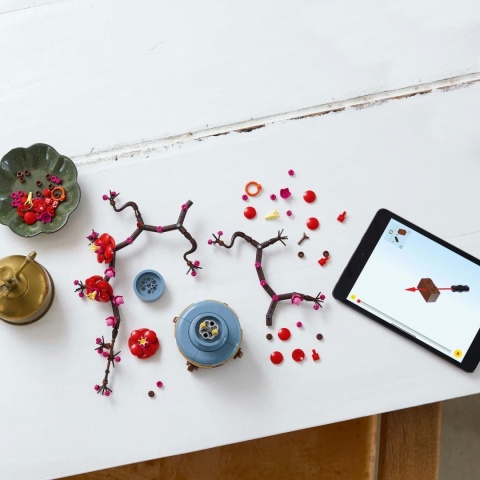 LEGO Botanicals Kwiat śliwy 10369