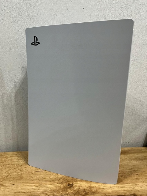 Konsola PlayStation 5 FAT PS5 Używana