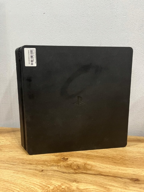Konsola Playstation 4 PS4 Slim 500 GB Używana