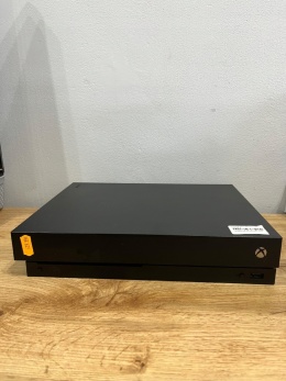Konsola Microsoft Xbox One X 1 TB Używana
