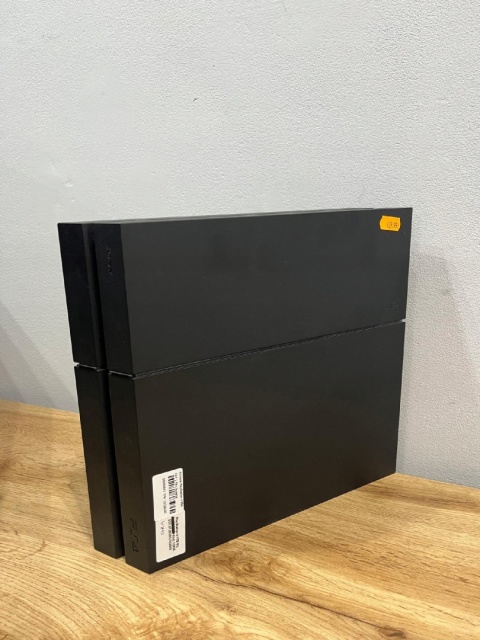Konsola PlayStation 4 PS4 FAT 1 TB Używana