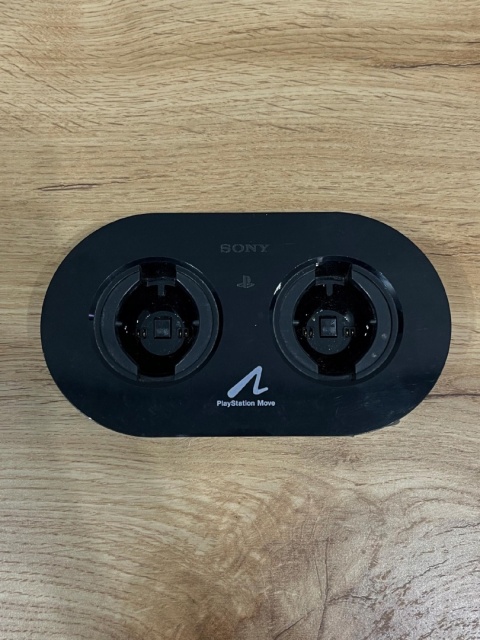Ładowarka do kontrolerów PlayStation Move Używana