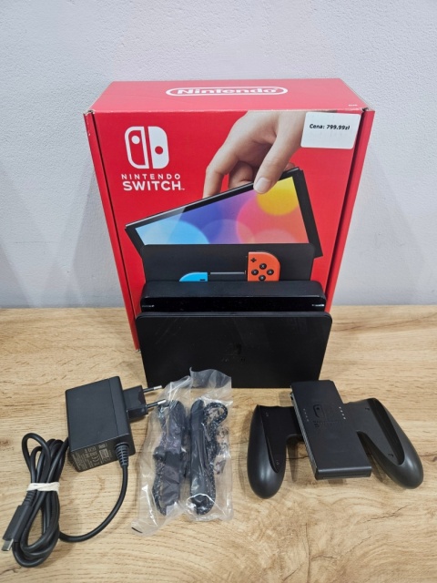 Nintendo Switch OLED Używany