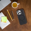 Etui na iPhone 17 Glossy Mag Cover zgodny z MagSafe czarne