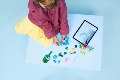 LEGO Creator - Dzikie zwierzęta: kolorowy koliber 3w1 31384