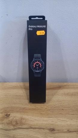 Smartwatch Samsung Galaxy Watch 5 Pro 45 mm SM-R920 Czarny Używany
