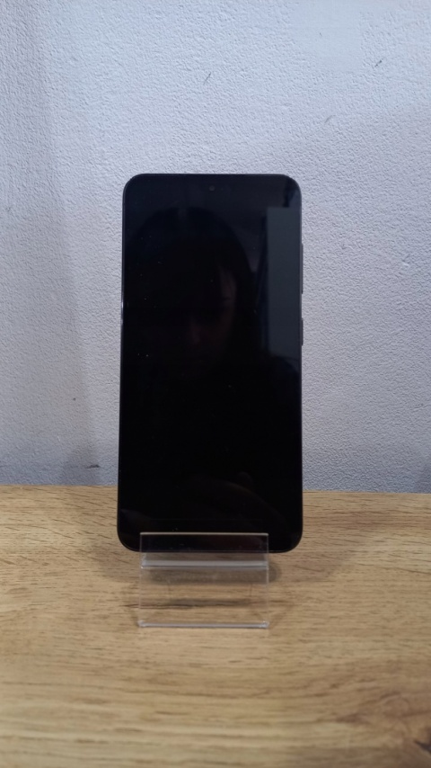 Smartfon Samsung Galaxy S23 8 GB / 128 GB 5G Czarny Używany