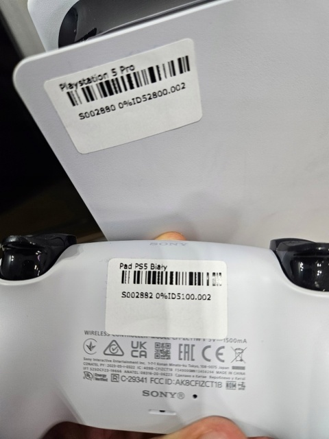 Konsola Sony Playstation 5 Pro + Pad PS5 Biały Używane