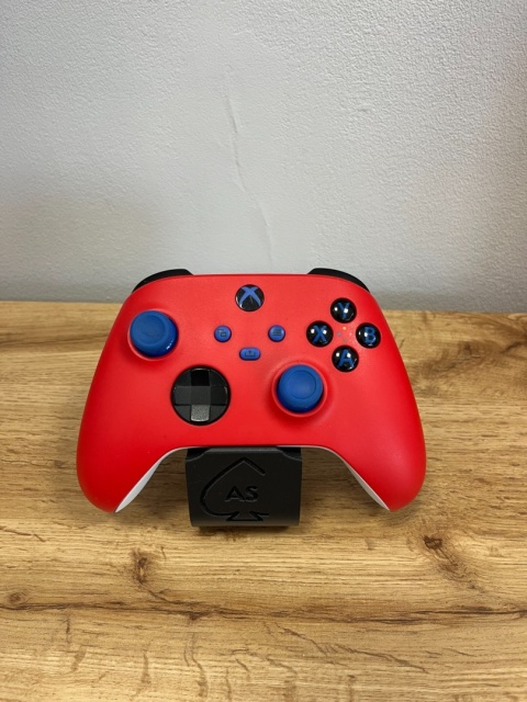 Kontroler Pad Xbox Series Czerwono Niebieski Bezprzewodowy Używany Kontroler Pad Xbox Series Czerwono Niebieski Bezprzewodowy Używany
