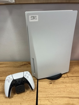 PlayStation 5 PS5 Fat z napędem 825 GB + Pad PS5 Dualsense | Używana