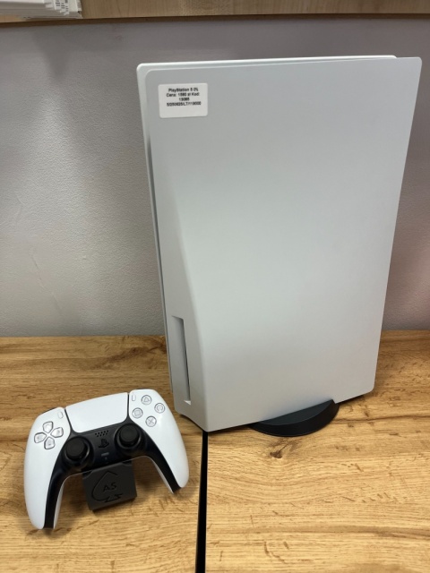 PlayStation 5 PS5 Fat z napędem 825 GB + Pad PS5 Dualsense | Używana PlayStation 5 PS5 Fat z napędem 825 GB + Pad PS5 Dualsense | Używana