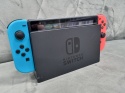 Konsola Nintendo Switch Niebiesko Czerwone + Karta Pamięci 128 GB | Używane