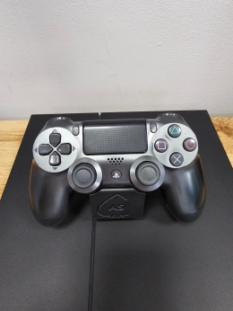 Konsola PlayStation 4 FAT 1 TB + Oryginalny Pad DualShock 4 | Używana
