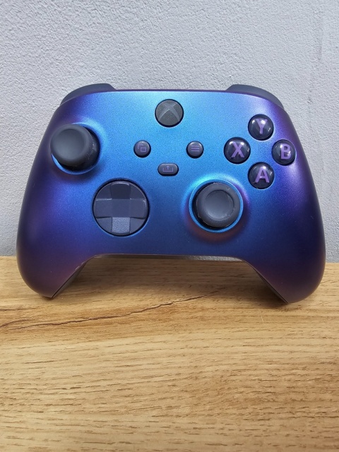 Kontroler Pad Xbox Series Stellar Shift Bezprzewodowy | Z pudełkiem Używany Kontroler Pad Xbox Series Stellar Shift Bezprzewodowy | Z pudełkiem Używany