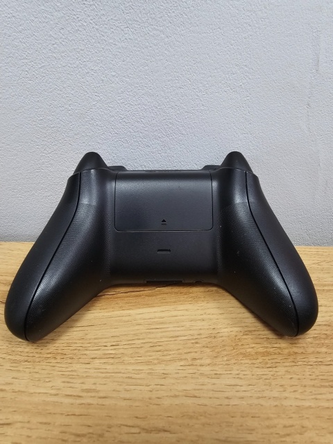 Kontroler Pad Xbox Series Carbon Black Bezprzewodowy | Z pudełkiem Używany Kontroler Pad Xbox Series Carbon Black Bezprzewodowy | Z pudełkiem Używany