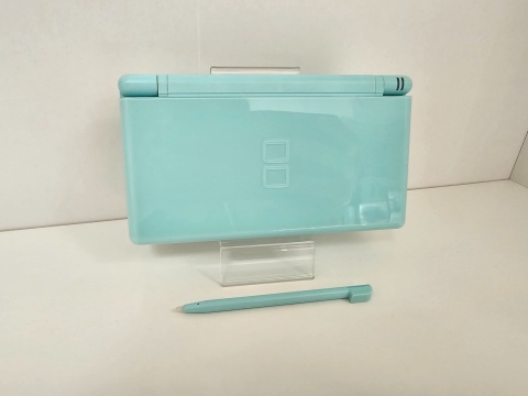 Konsola Nintendo DS Lite Turkusowa + Karta R4 Używana Konsola Nintendo DS Lite Turkusowa + Karta R4 Używana