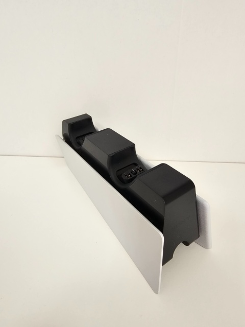 Ładowarka do padów Dualsense PS5 Używana Ładowarka do padów Dualsense PS5 Używana