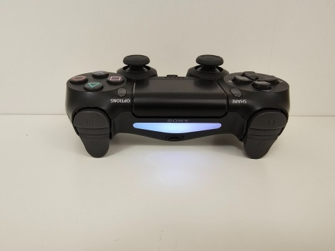 Kontroler SONY DualShock 4 Playstation 4 PS4 Czarny Używany Kontroler SONY DualShock 4 Playstation 4 PS4 Czarny Używany