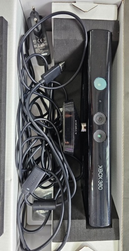Sensor Kinect Xbox 360 z pudełkiem Używany